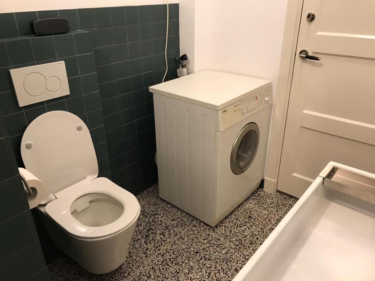 Huis Nummer 1 Eindhoven Exteriör bild